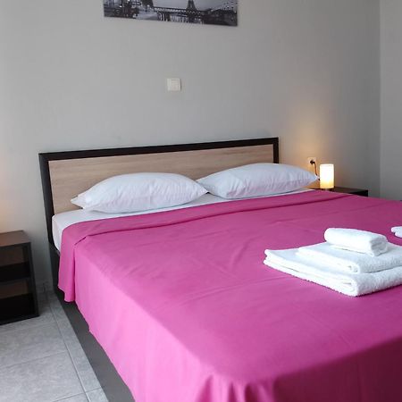 Sea And Sky Apartment Nea Peramos (Macedonia) Quarto foto